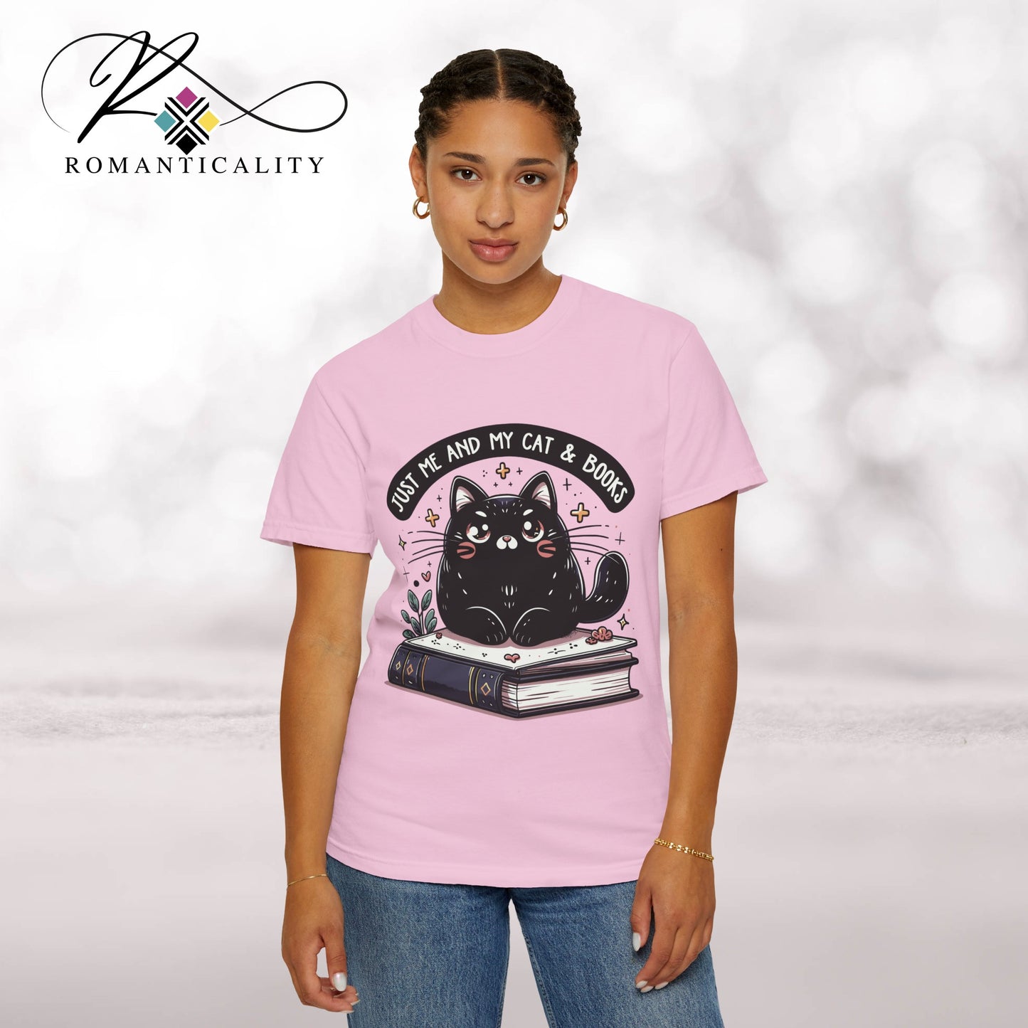 Just Me, My Cat & Books Top