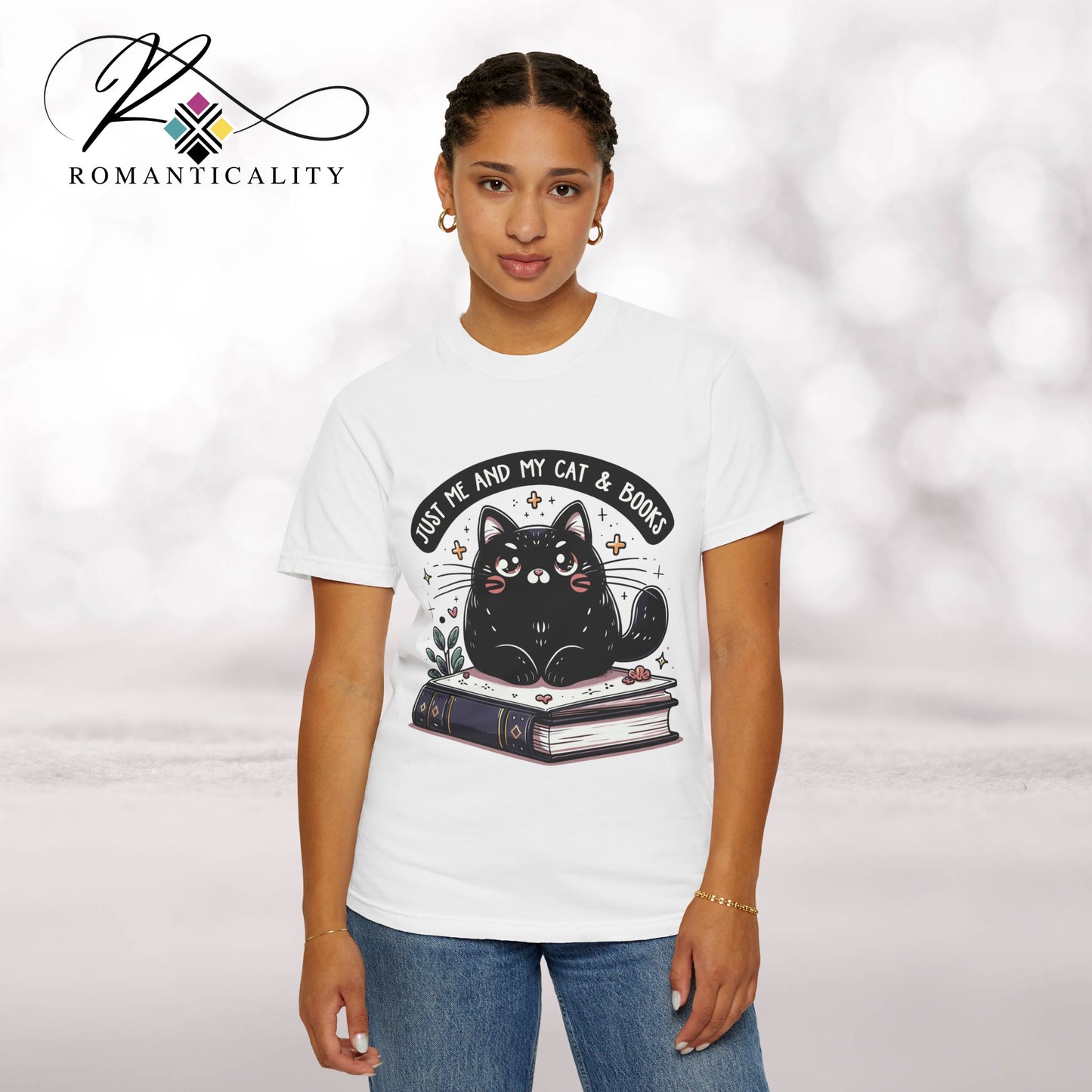 Just Me, My Cat & Books Top