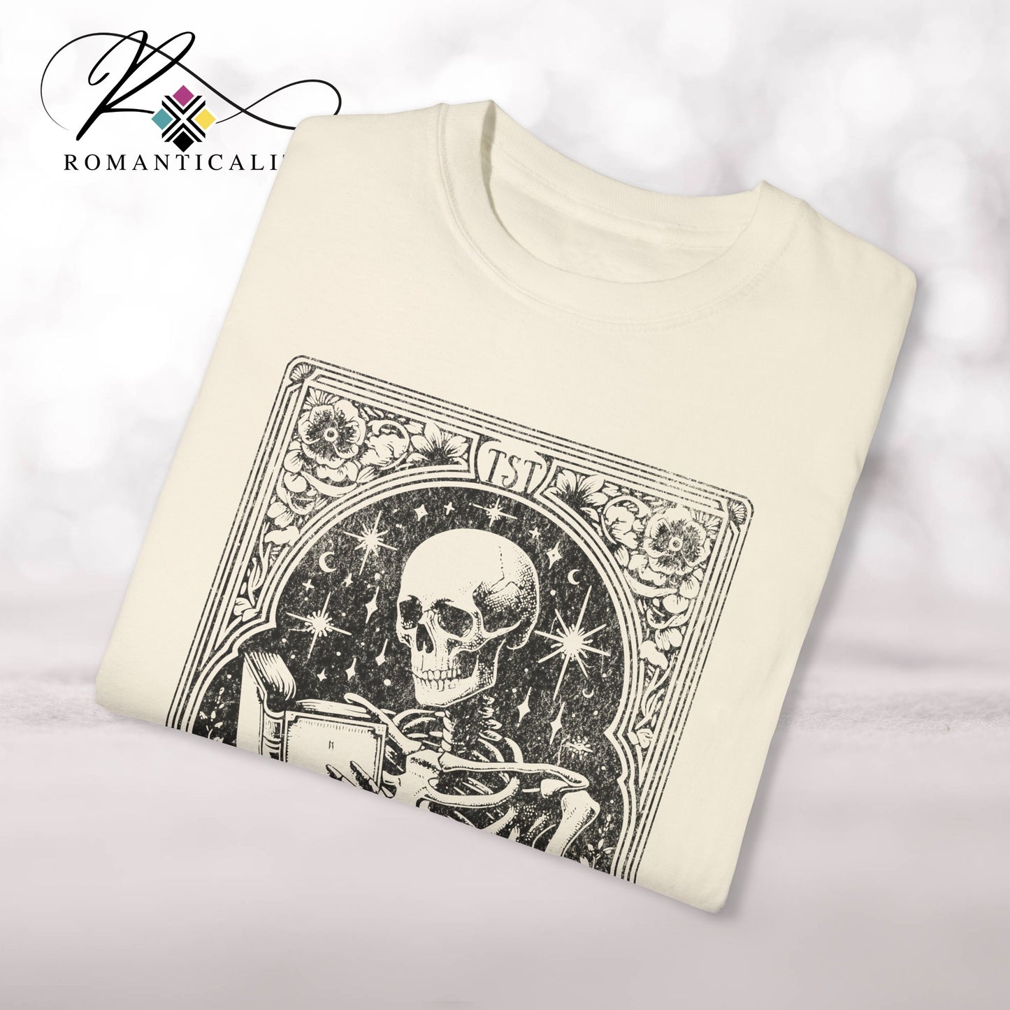 The READER Tarot Card Graphic Tee